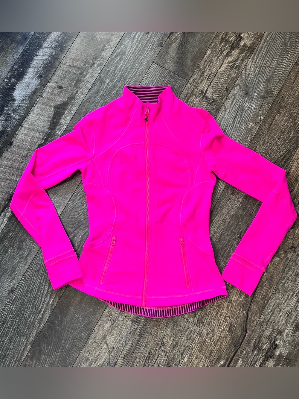 RARE Lululemon Forme Jacket Raspberry Glo Light Neon Pink- 8